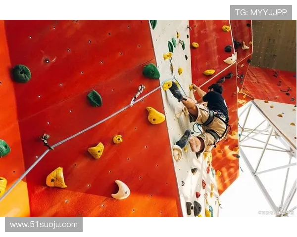 南京攀岩队灵活性变革引发热议探索攀岩运动的新发展方向 南京攀岩队灵活性变革引发热议探索攀岩运动的新发展方向