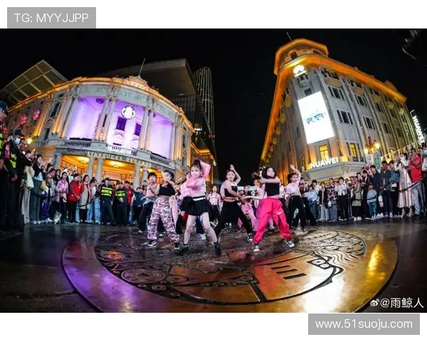 南京街舞队的热血舞动与创意探索全景揭秘 南京街舞队的热血舞动与创意探索全景揭秘