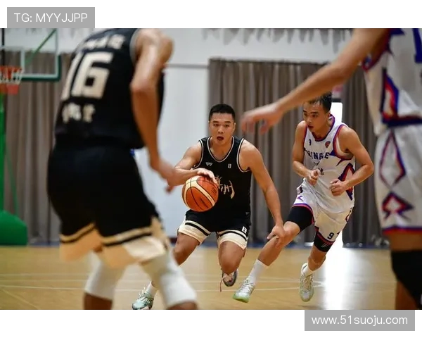 吴冠希在篮球赛场上的崛起与挑战展现了年轻运动员的拼搏精神与无限可能